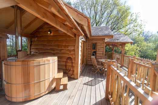 Cabane perchée «Harris» en Bretagne avec spa